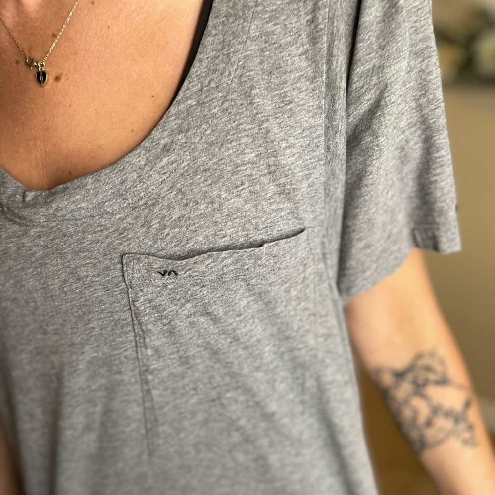 RVCA loose fitting top